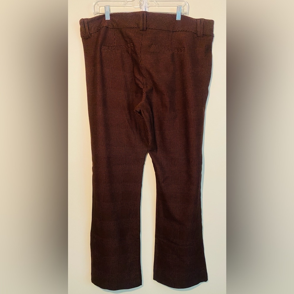 Pre-Loved Torrid Brown Plaid Trouser Boot Pants size 22R - Picture 8 of 8